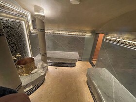 Palais Shazam & Spa