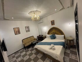 Palais Shazam & Spa