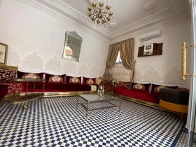 Palais Shazam & Spa