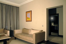 Oasis Palm Hotel