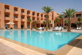 Oasis Palm Hotel
