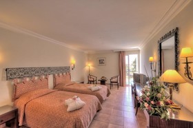 Farah Hotel Khouribga