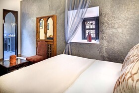 Angsana Riad Lydines