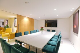 Ari Boutique Hotel