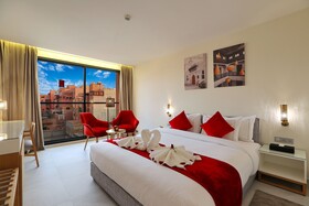 Ari Boutique Hotel