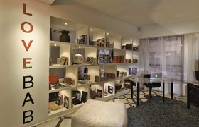 Bab Hotel