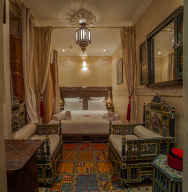 Riad Ikalimo 1