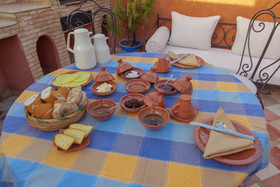 Riad Ikalimo 1