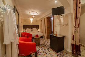 Riad Ikalimo 1