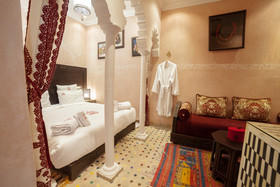 Riad Ikalimo 1