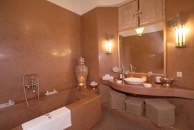 Dar Seven Boutique Hotel