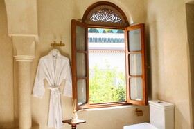 El Morocco Hotel