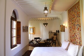 El Morocco Hotel