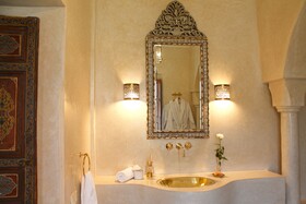 El Morocco Hotel