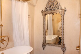 El Morocco Hotel