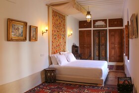 El Morocco Hotel