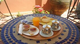 Faouzi Hotel