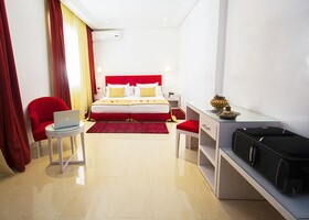 Hotel Racine