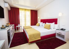 Hotel Racine