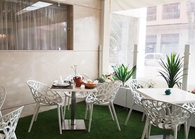 Hotel Racine