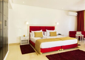 Hotel Racine