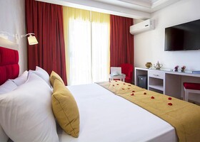 Hotel Racine
