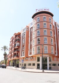Hotel Racine