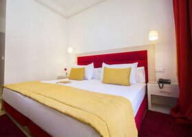 Hotel Racine