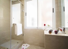 Hotel Racine