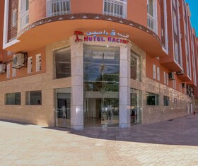 Hotel Racine