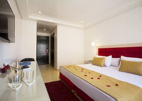 Hotel Racine