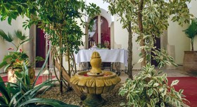Hotel Yassmine House