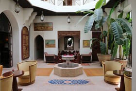 Palais Khum