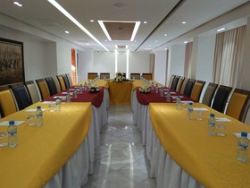 Palm Menara Hotel
