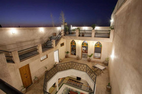 Riad 111