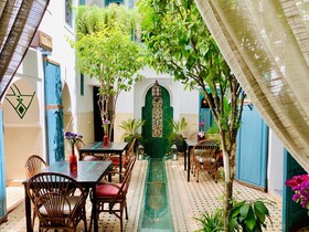 Riad 11 Zitoune