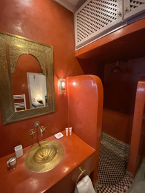 Riad Ajarif by Riad Tawargit