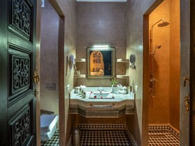 Riad Almisk