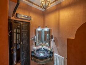Riad Almisk