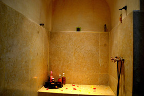 Riad Amya