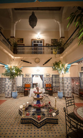 Riad Azalia