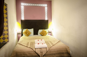 Riad Azalia