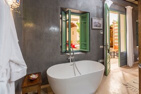 Riad Azrur