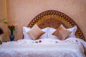 Riad Qamar Zamane 2