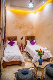 Riad Qamar Zamane 2