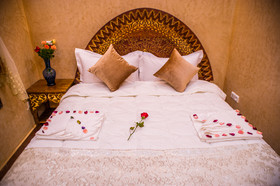 Riad Qamar Zamane 2