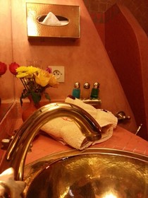 Riad CharCam - Adults Only