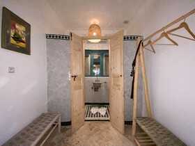 Riad Dar Khalti Privatisation