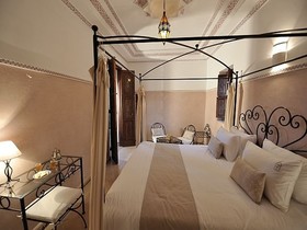 Riad Dar More