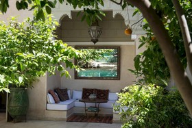 Riad Emberiza Sahari